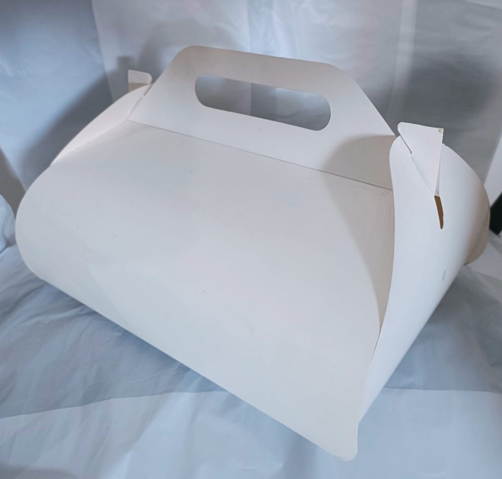 Contenedor papel blanco